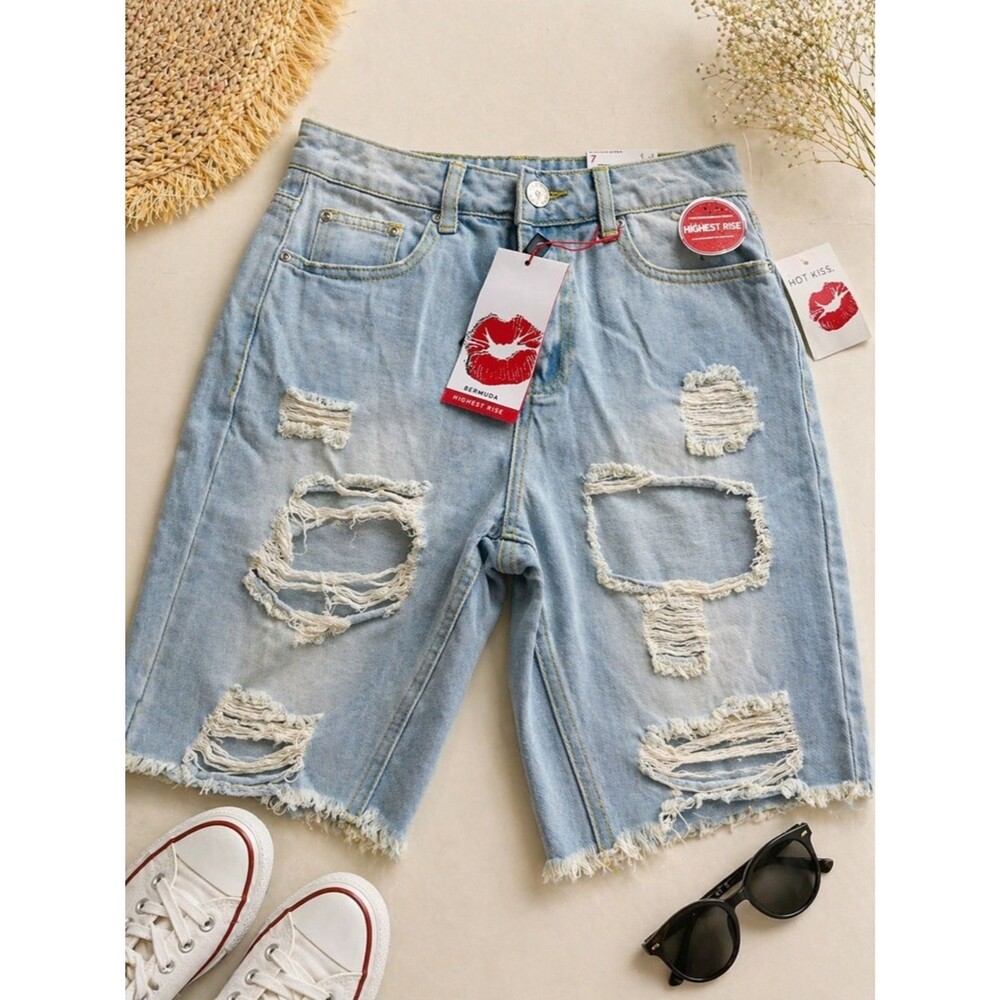 Hot Kiss Distressed High-Rise Bermuda Denim Shorts – Size 7